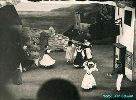 Sailor's Return actiontxt